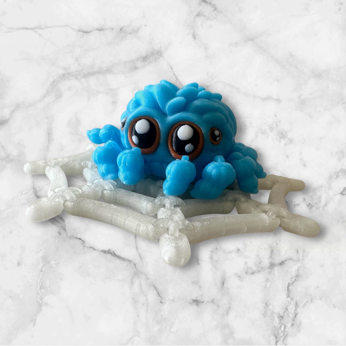 Articulated Spider and Web with magnets